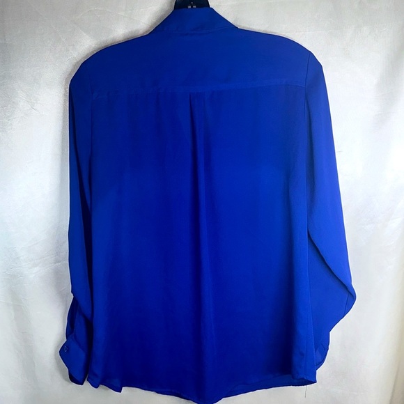 Apt. 9 Top Blouse Shirt Royal Blue Small Relaxed fit business/casual button down - Picture 2 of 8